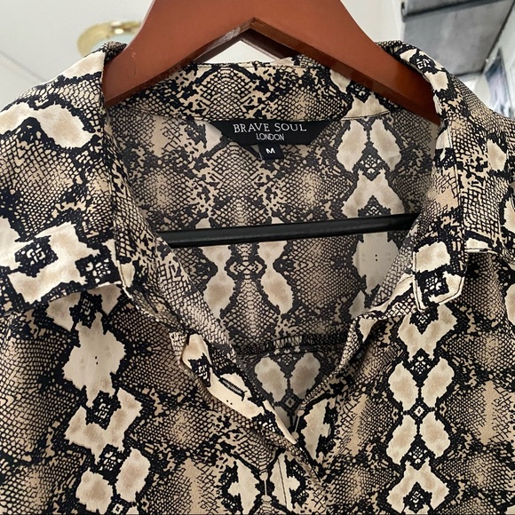 Snake Skin Blouse Size M - Picture 2 of 4